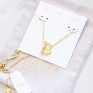 Kendra Scott Letter B Pendant Necklace in Gold